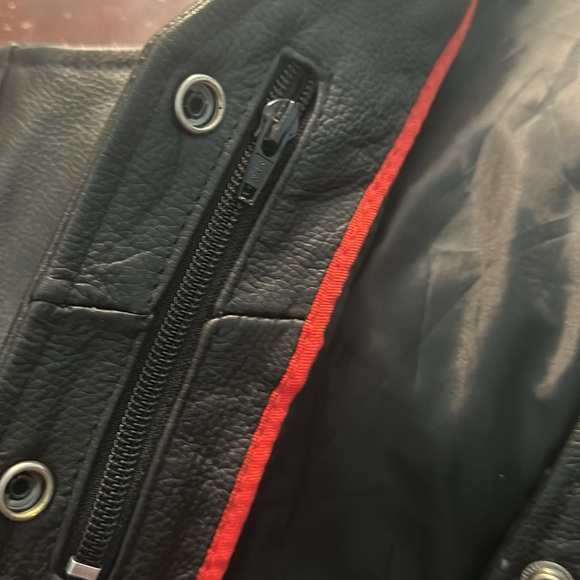 Milwaukee Leather Vest SM - Picture 9 of 13